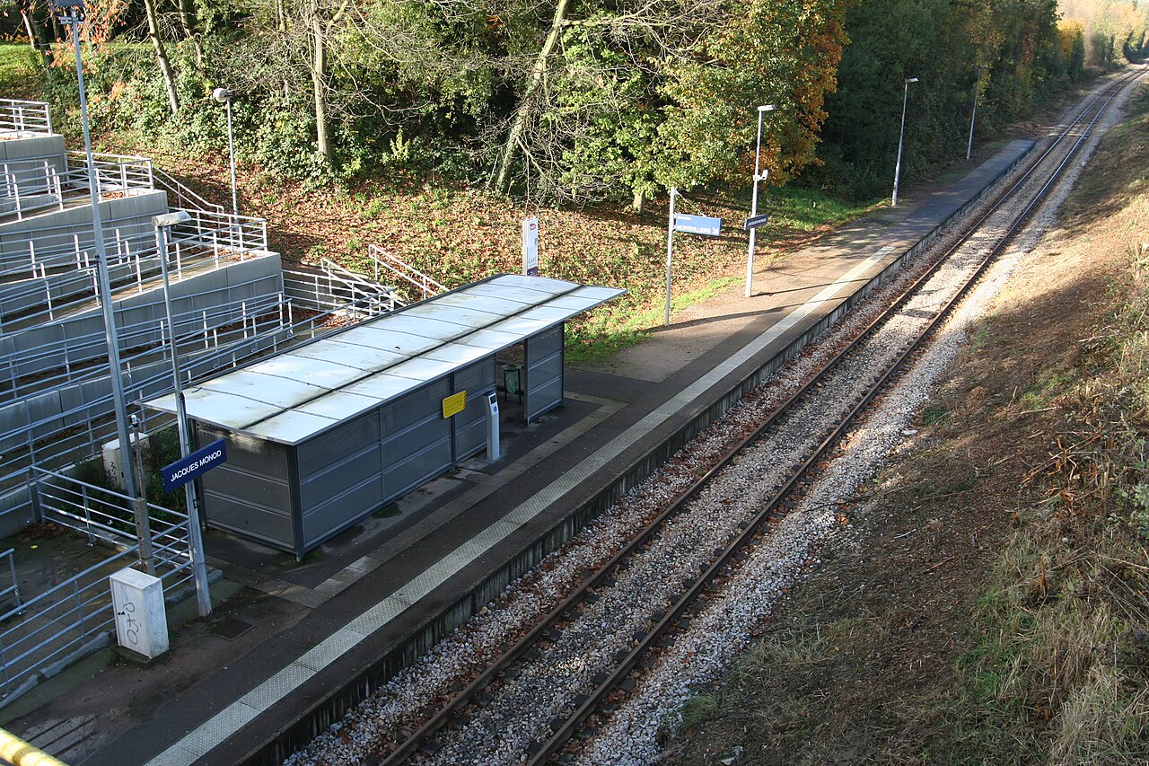 Gare de Jacques-Monod-la-Demi-Lieue