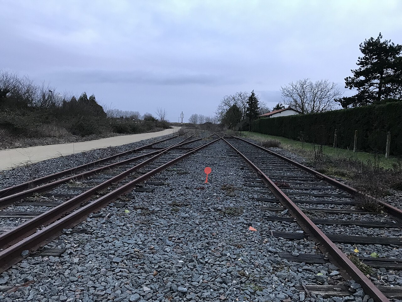 Chemin de fer abandonné près de Fontenay-le-Comte
